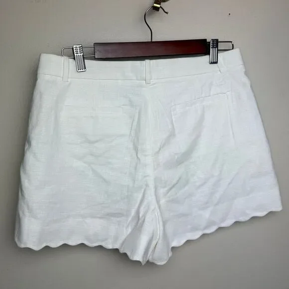 J. Crew Cream Scalloped Hem 3" Shorts NWT Sz. 10 - Picture 3 of 7